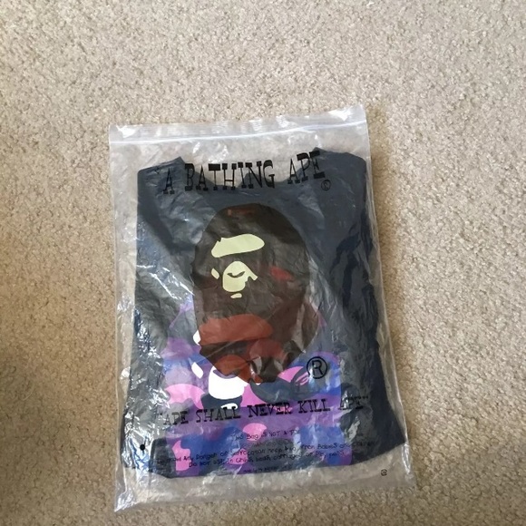 Bape shirt - Picture 1 of 4